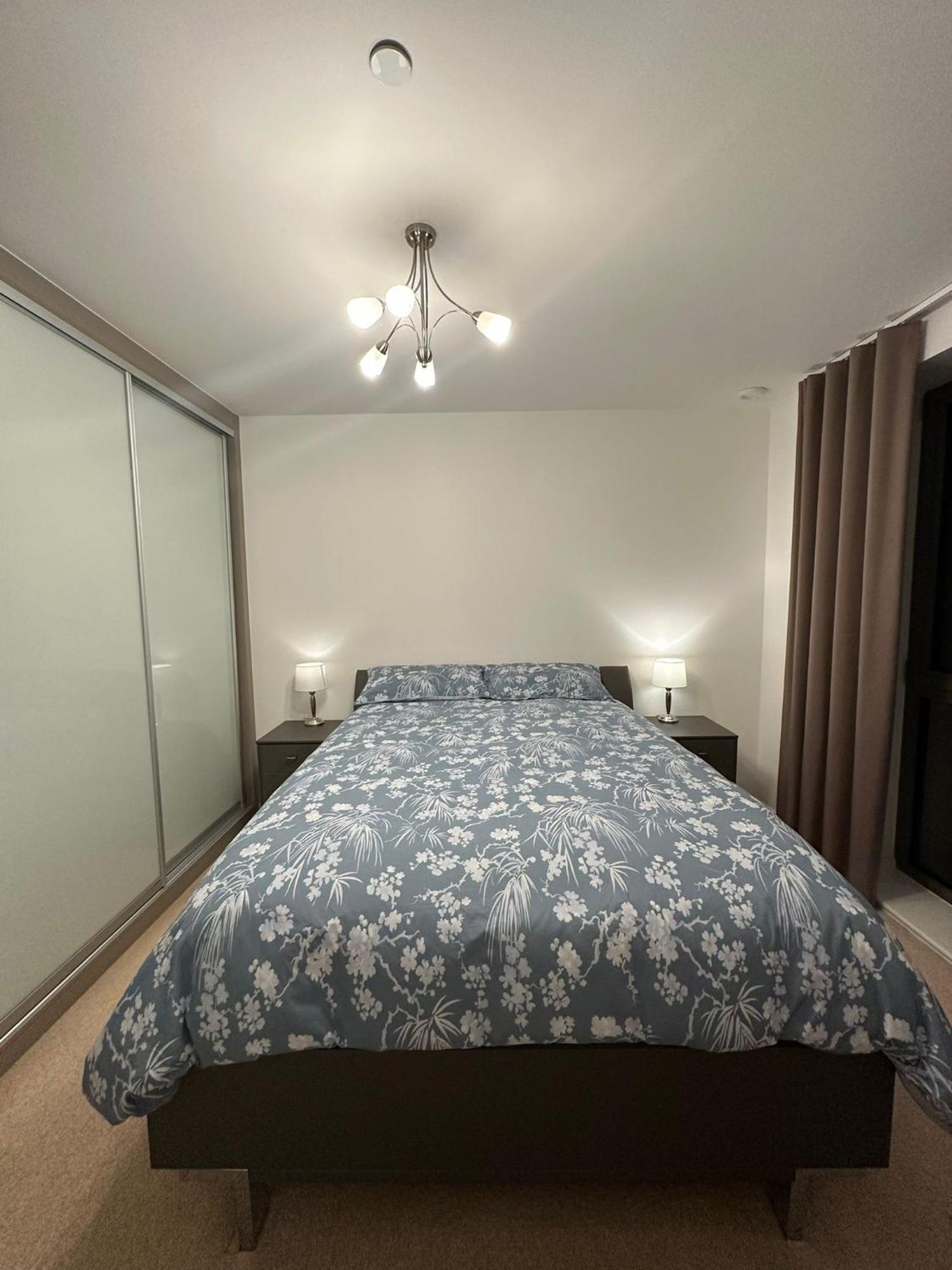 Marathon House Homestay *